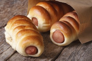 Super Bowl Snacks - Pretzel Dogs With Dipping Sauce