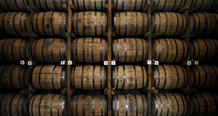 What’s the Difference Between Bourbon, Scotch and Whiskey?