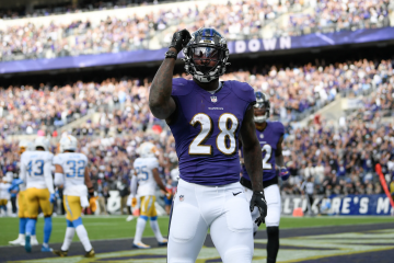 Ravens player celebrating a touchdown